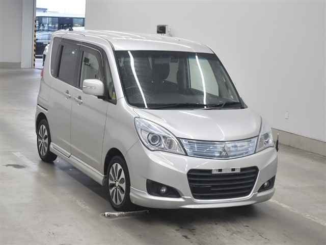 50092 MITSUBISHI DELICA D2 MB15S 2015 г. (MIRIVE Aichi)